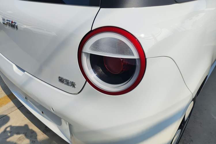 Used CHANGAN Lumin 2025 205km Refreshing Edition Right Rear Taillight