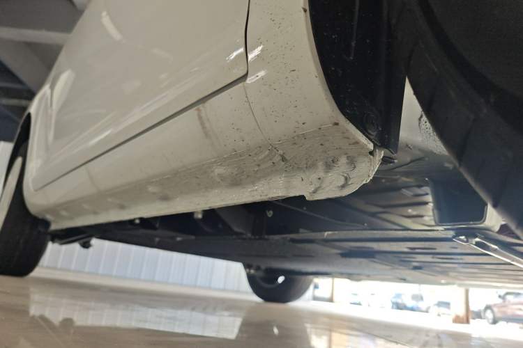 Used CHANGAN Lumin 2025 205km Refreshing Edition Right Side Sill