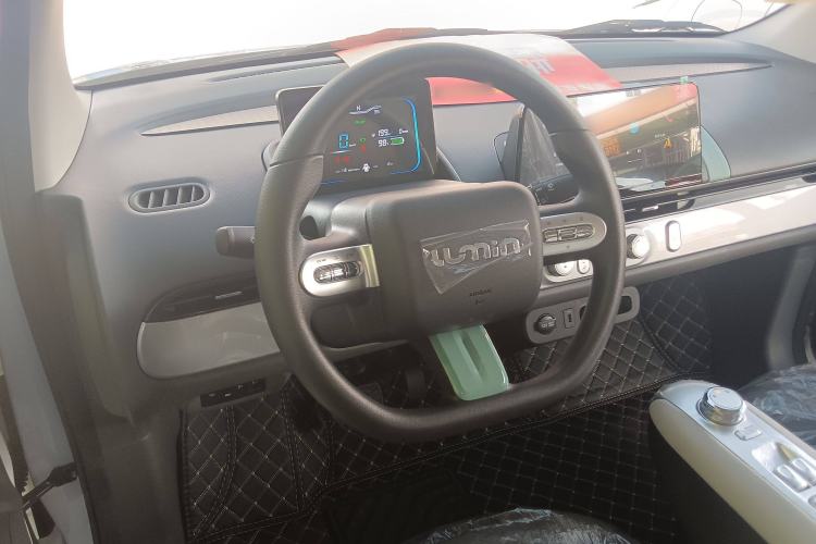 Used CHANGAN Lumin 2025 205 km Xiangqin Version Steering Wheel