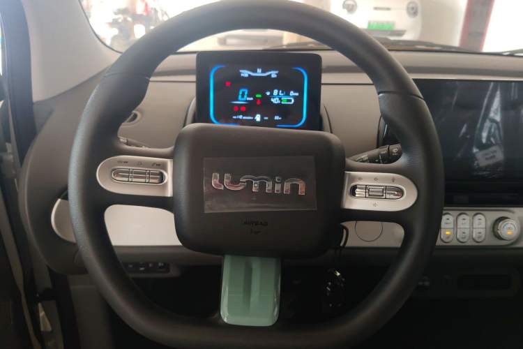 Used CHANGAN Lumin 2025 205 km Xiangqin Version Steering Wheel