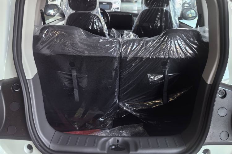 Used CHANGAN Lumin 2025 205 km Xiangqin Version Trunk