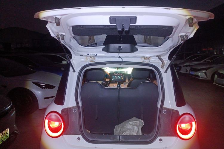 Used CHANGAN Lumin 2025 205km Refreshing Edition Trunk