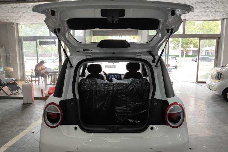 Used CHANGAN Lumin 2025 205 km Xiangqin Version Trunk