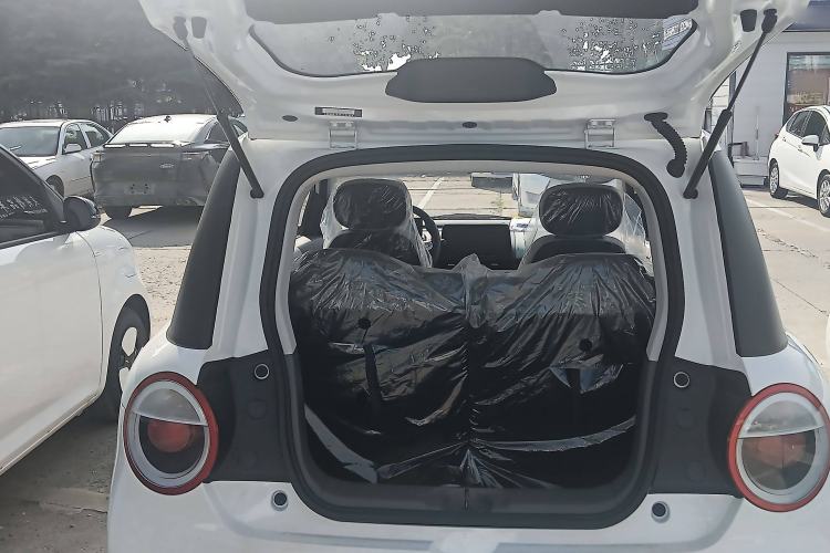 Used CHANGAN Lumin 2025 205 km Xiangqin Version Trunk