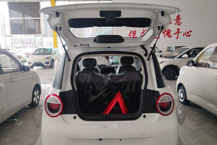 Used CHANGAN Lumin 2025 205 km Xiangqin Version Trunk