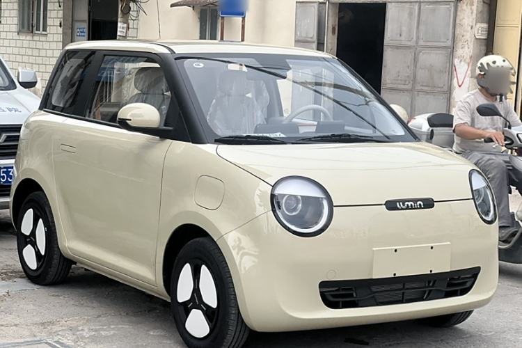 Used CHANGAN Lumin 2025 301km Honey Dew Edition Exterior 3