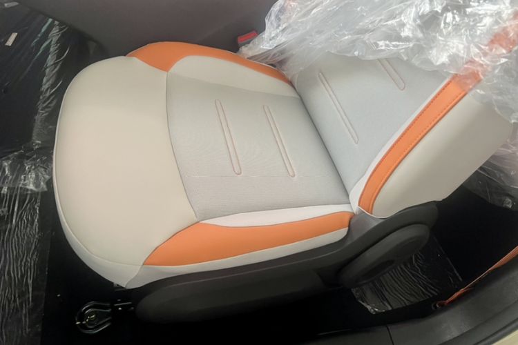 Used CHANGAN Lumin 2025 301km Honey Dew Edition Interior 6