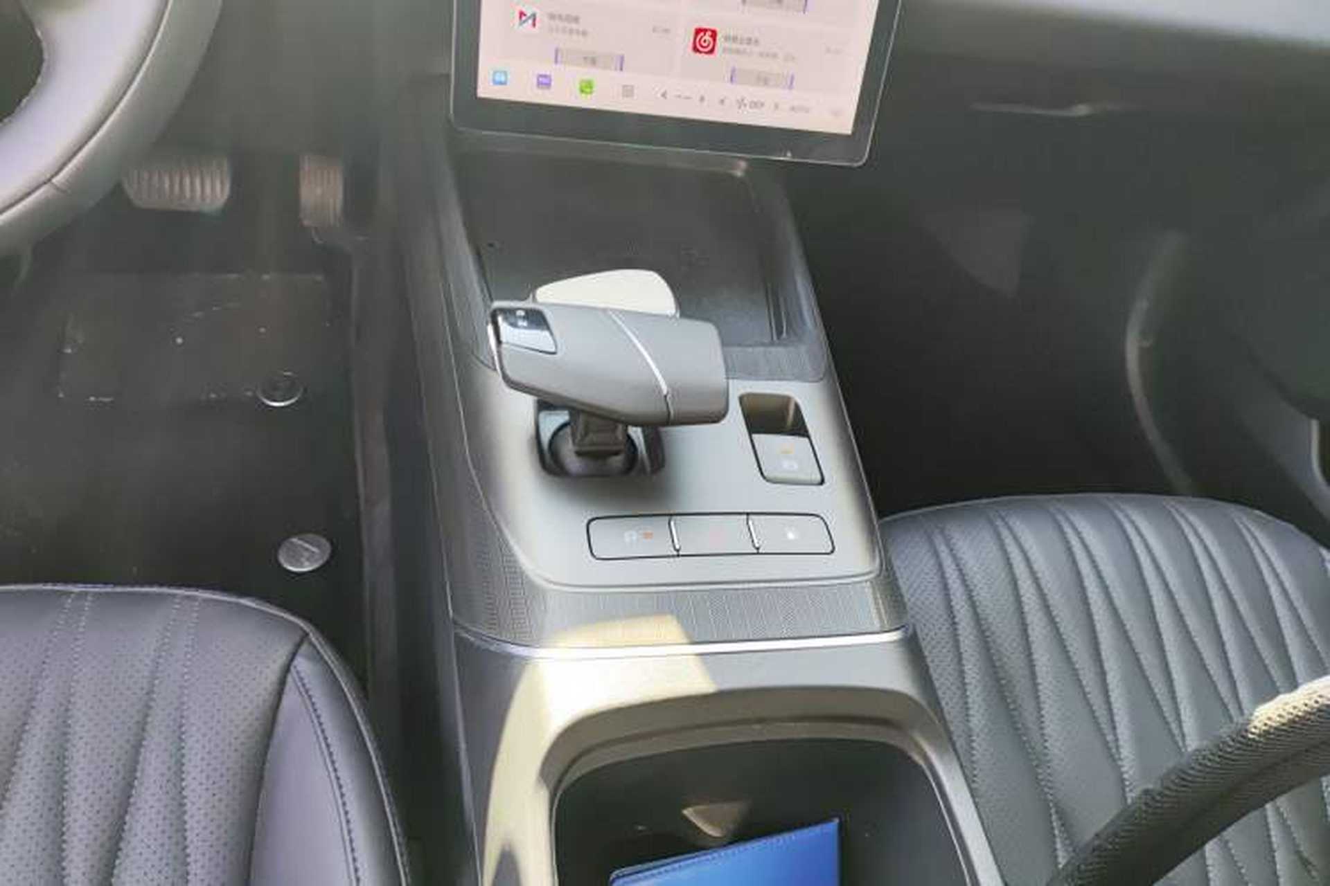 Used CHANGAN NEVO A05 2024 70 Pro Gear Lever