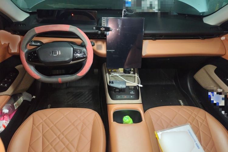 Used CHANGAN NEVO A05 2024 Truly Delicious Version 145 Leading Edition Center Console