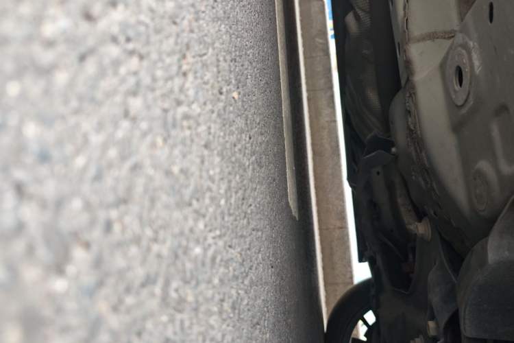 Used CHANGAN NEVO A05 2024 145 Max Chassis Front Right