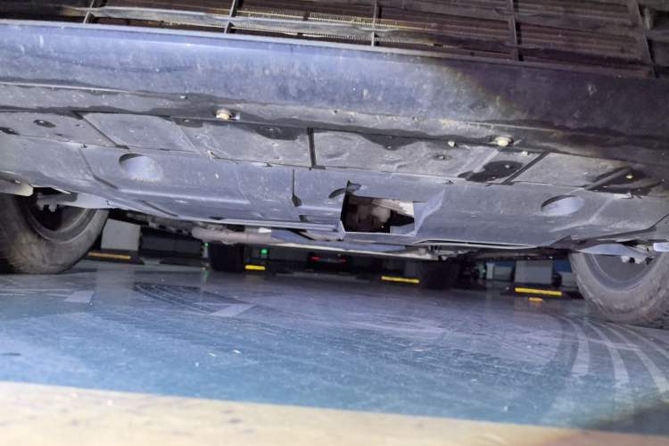 Used CHANGAN NEVO A05 2024 Truly Delicious Version 70" Beyond-Grade Edition Chassis Front