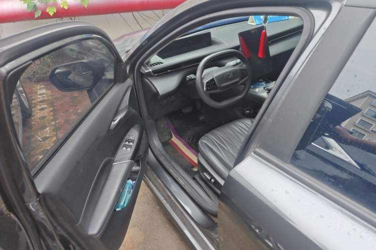 Used CHANGAN NEVO A05 2024 Truly Delicious Version 145 Beyond-Excellent Type Driver Seat