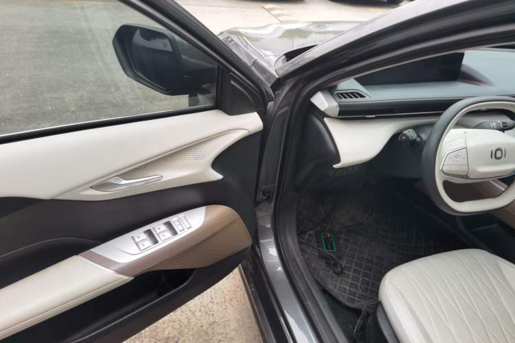 Used CHANGAN NEVO A05 2024 Truly Delicious Version 145 Beyond-Excellent Type Driver Seat