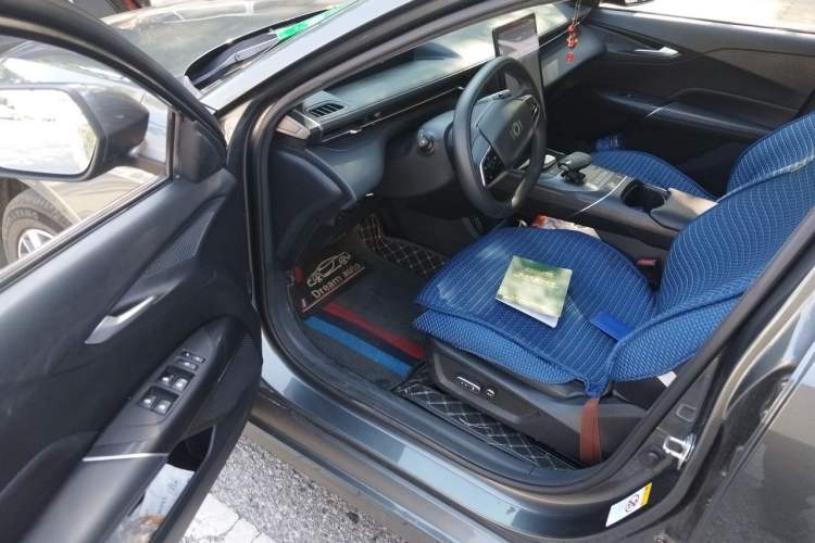 Used CHANGAN NEVO A05 2024 Truly Delicious Version 145 Prestige Edition Driver Seat