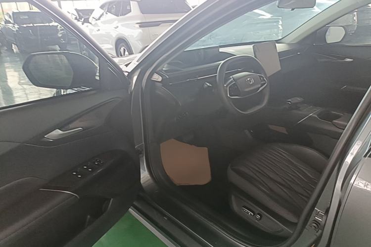 Used CHANGAN NEVO A05 2024 Truly Delicious Version 70 Leading Edition Driver Seat