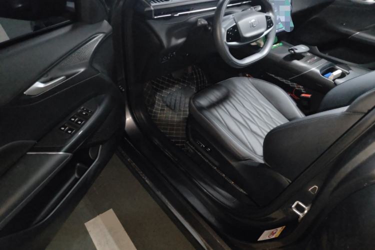 Used CHANGAN NEVO A05 2024 Truly Delicious Version 70" Beyond-Grade Edition Driver Seat
