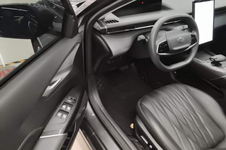 Used CHANGAN NEVO A05 2024 70 Pro Driver Seat