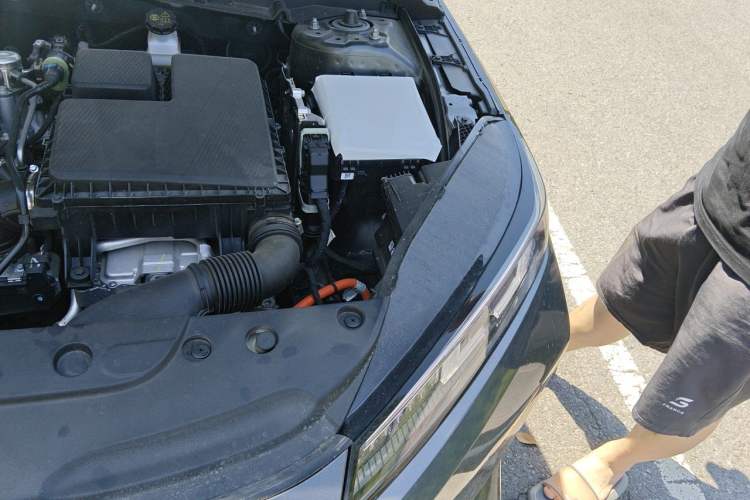Used CHANGAN NEVO A05 2024 145 Pro Engine Bay Left