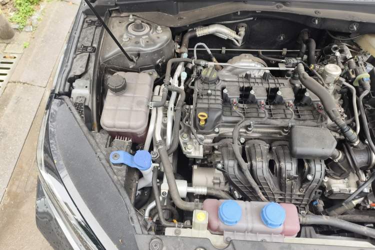 Used CHANGAN NEVO A05 2024 70 Pro Engine Bay Right