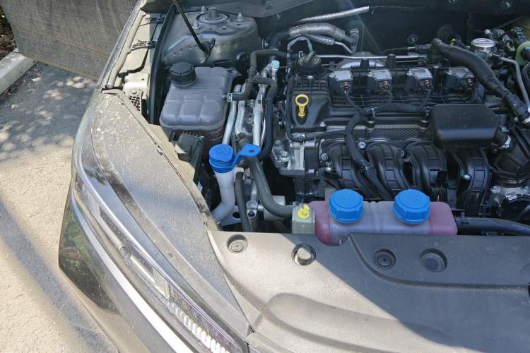 Used CHANGAN NEVO A05 2024 145 Pro Engine Bay Right
