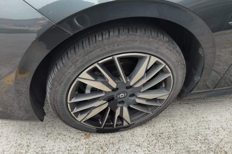 Used CHANGAN NEVO A05 2024 Truly Delicious Version 145 Beyond-Excellent Type Exterior 4