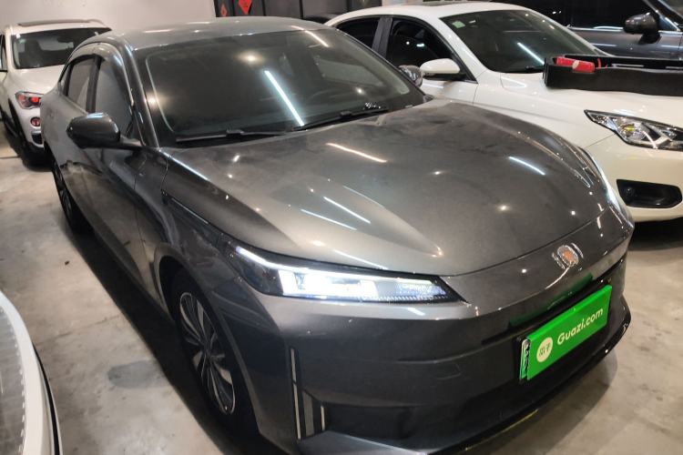 Used CHANGAN NEVO A05 2024 Truly Delicious Version 70" Beyond-Grade Edition Front Right 45 Deg