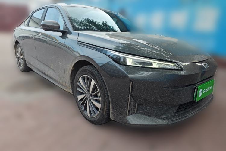 Used CHANGAN NEVO A05 2024 Truly Delicious Version 70" Beyond-Grade Edition Front Right 45 Deg