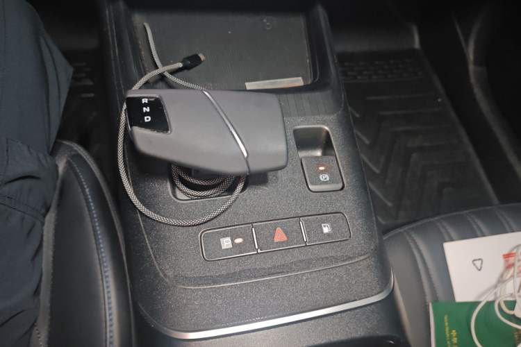 Used CHANGAN NEVO A05 2024 145 Pro Gear Lever
