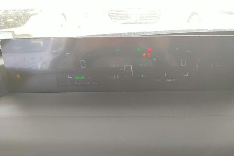 Used CHANGAN NEVO A05 2024 Truly Delicious Version 70" Beyond-Grade Edition Instrument Cluster