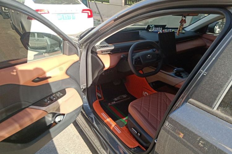 Used CHANGAN NEVO A05 2024 Truly Delicious Version 70" Beyond-Grade Edition Interior 3