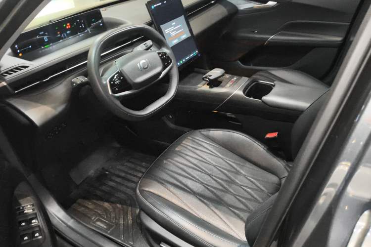 Used CHANGAN NEVO A05 2024 Truly Delicious Version 70" Beyond-Grade Edition Left Front Seat