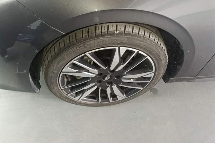 Used CHANGAN NEVO A05 2024 145 Max Left Front Wheel Hub