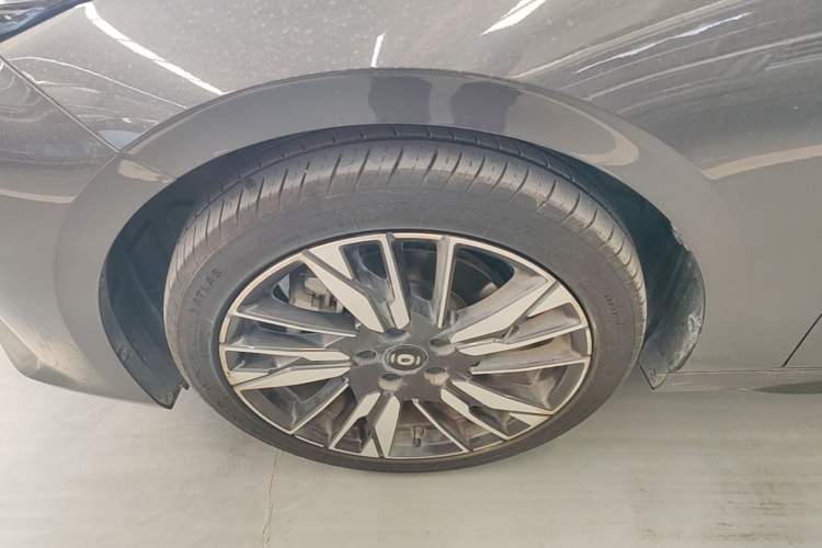 Used CHANGAN NEVO A05 2024 145 Max Left Front Wheel Hub