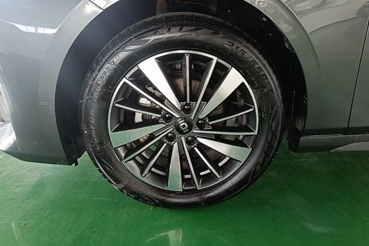 Used CHANGAN NEVO A05 2024 Truly Delicious Version 70 Leading Edition Left Front Wheel Hub