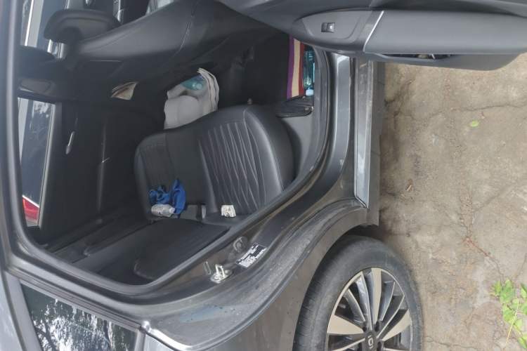 Used CHANGAN NEVO A05 2024 Truly Delicious Version 145 Beyond-Excellent Type Left Rear Seat
