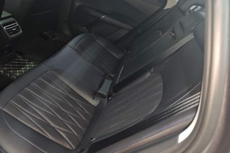 Used CHANGAN NEVO A05 2024 Truly Delicious Version 70" Beyond-Grade Edition Left Rear Seat