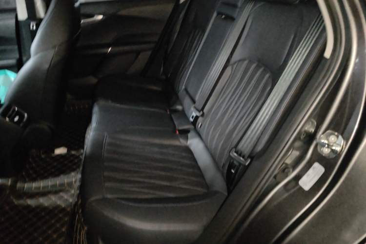 Used CHANGAN NEVO A05 2024 Truly Delicious Version 70" Beyond-Grade Edition Left Rear Seat