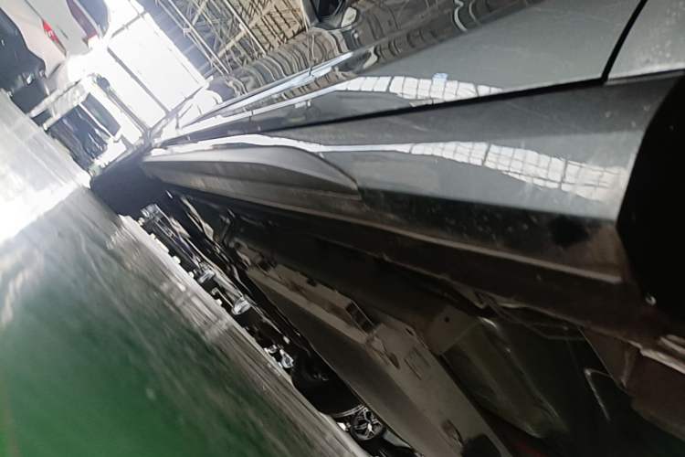 Used CHANGAN NEVO A05 2024 Truly Delicious Version 70 Leading Edition Left Side Sill