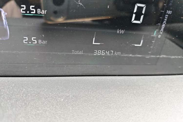 Used CHANGAN NEVO A05 2024 70 Air Odometer Close Up