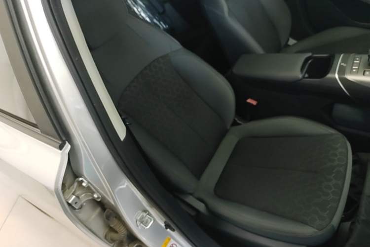 Used CHANGAN NEVO A05 2024 Truly Delicious Version 70 Leading Edition Right Front Seat