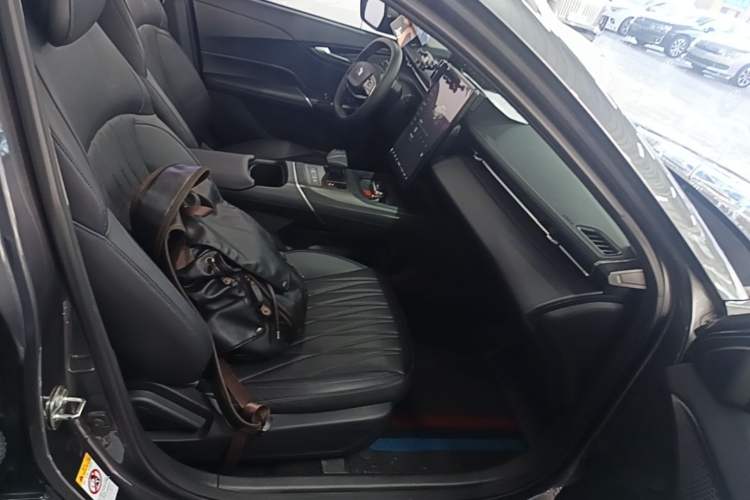 Used CHANGAN NEVO A05 2024 70 Pro Right Front Seat