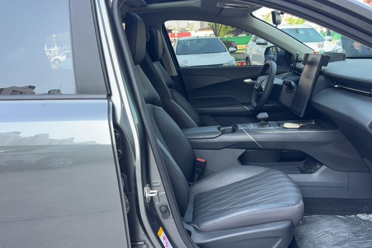 Used CHANGAN NEVO A05 2024 70 Pro Right Front Seat