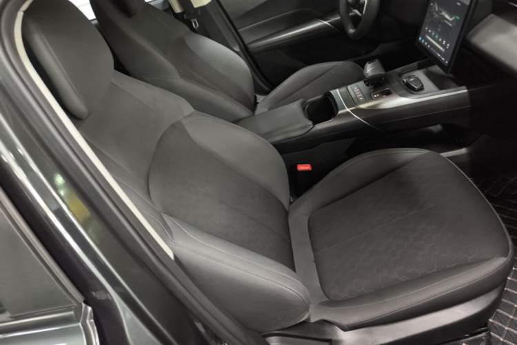 Used CHANGAN NEVO A05 2024 70 Lite Right Front Seat