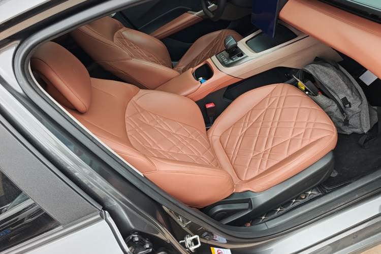 Used CHANGAN NEVO A05 2024 70 Pro Right Front Seat