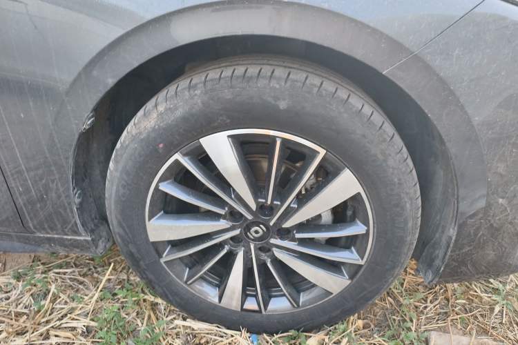 Used CHANGAN NEVO A05 2024 Truly Delicious Version 70" Beyond-Grade Edition Right Front Wheel Hub