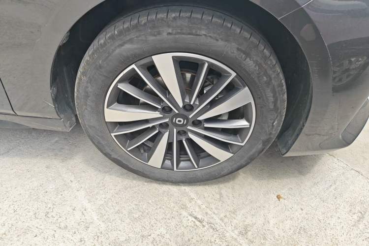 Used CHANGAN NEVO A05 2024 70 Air Right Front Wheel Hub