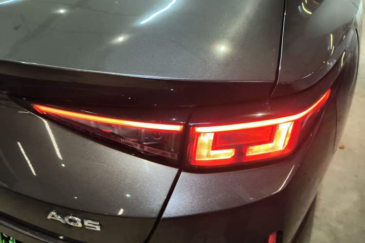 Used CHANGAN NEVO A05 2024 Truly Delicious Version 70" Beyond-Grade Edition Right Rear Taillight