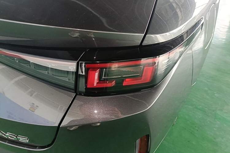 Used CHANGAN NEVO A05 2024 Truly Delicious Version 70 Leading Edition Right Rear Taillight