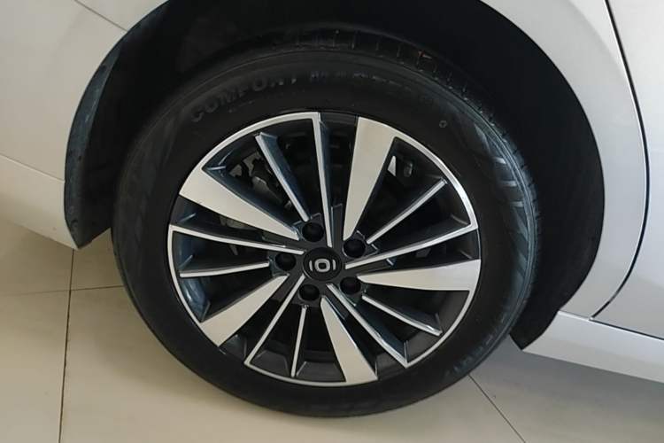 Used CHANGAN NEVO A05 2024 Truly Delicious Version 70 Leading Edition Right Rear Wheel Hub