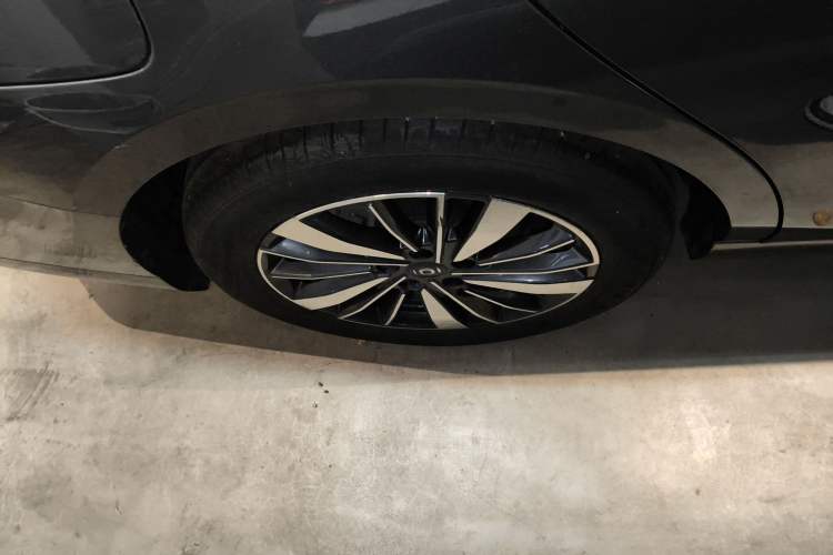 Used CHANGAN NEVO A05 2024 Truly Delicious Version 70" Beyond-Grade Edition Right Rear Wheel Hub